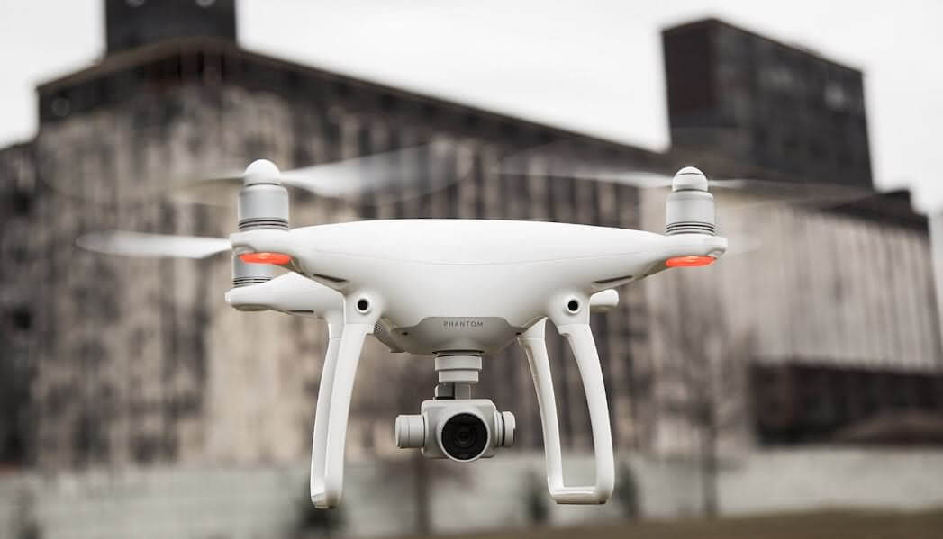 dji phatom 4 mejores drones con vuelos más largos de 2018